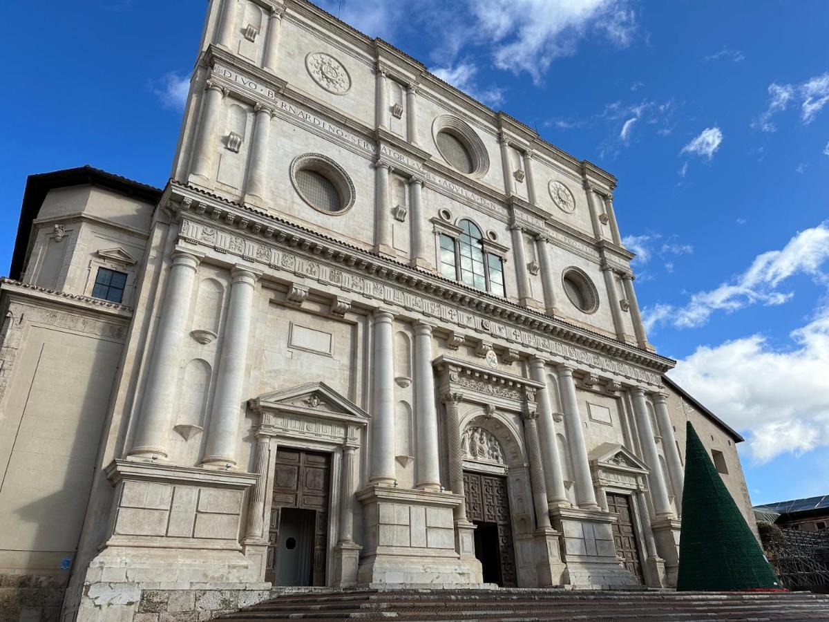 Dimora Del Sole - Intero Appartamento LʼAquila Zewnętrze zdjęcie